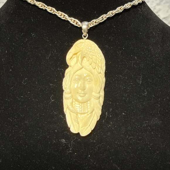 Unbranded Jewelry - Lady Eagle Carving Pendant
